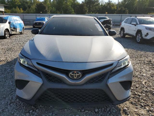  TOYOTA CAMRY 2020 Серебристый