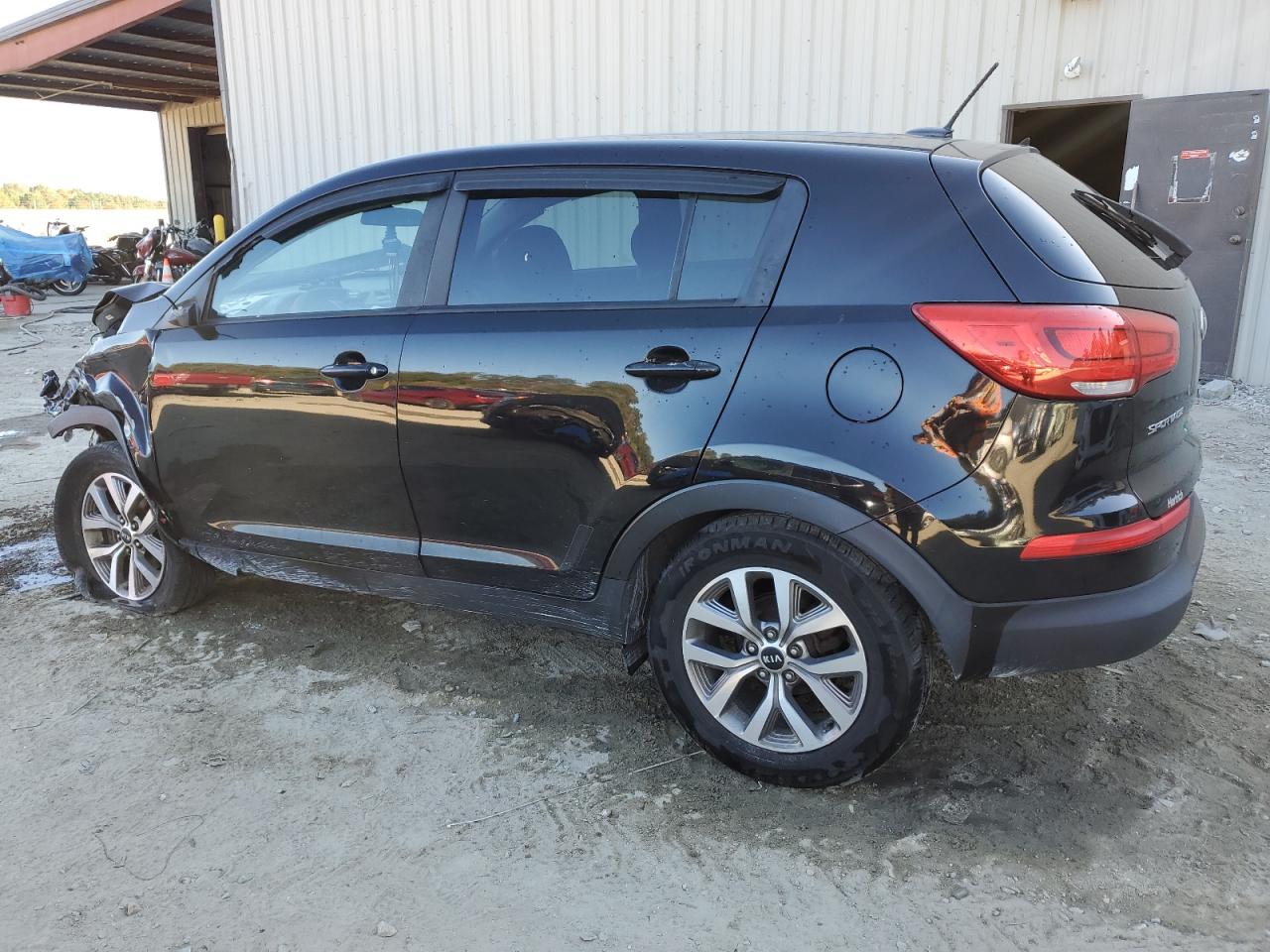 2015 Kia Sportage - Image 2
