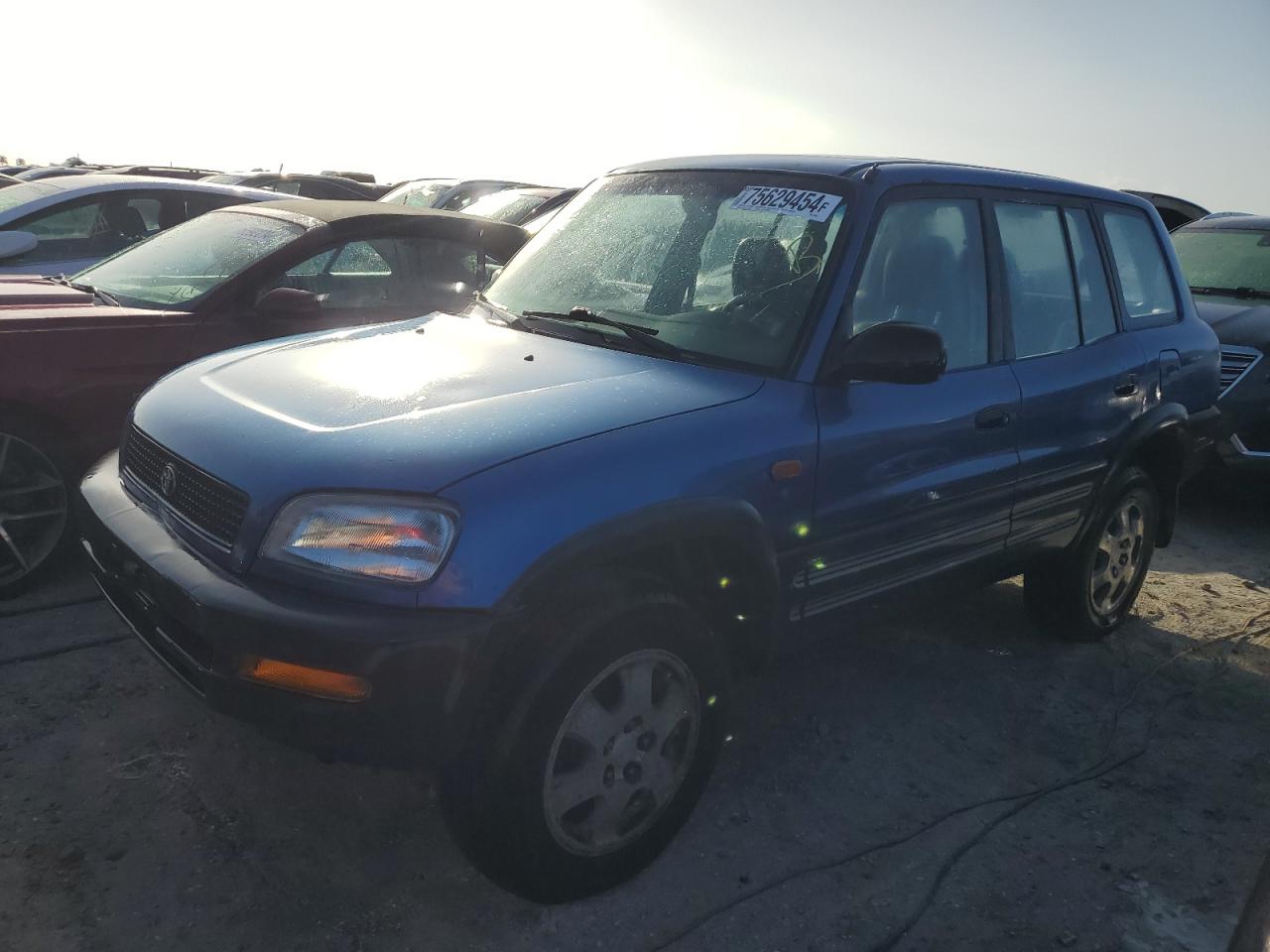 1997 Toyota RAV 4 - Image 1