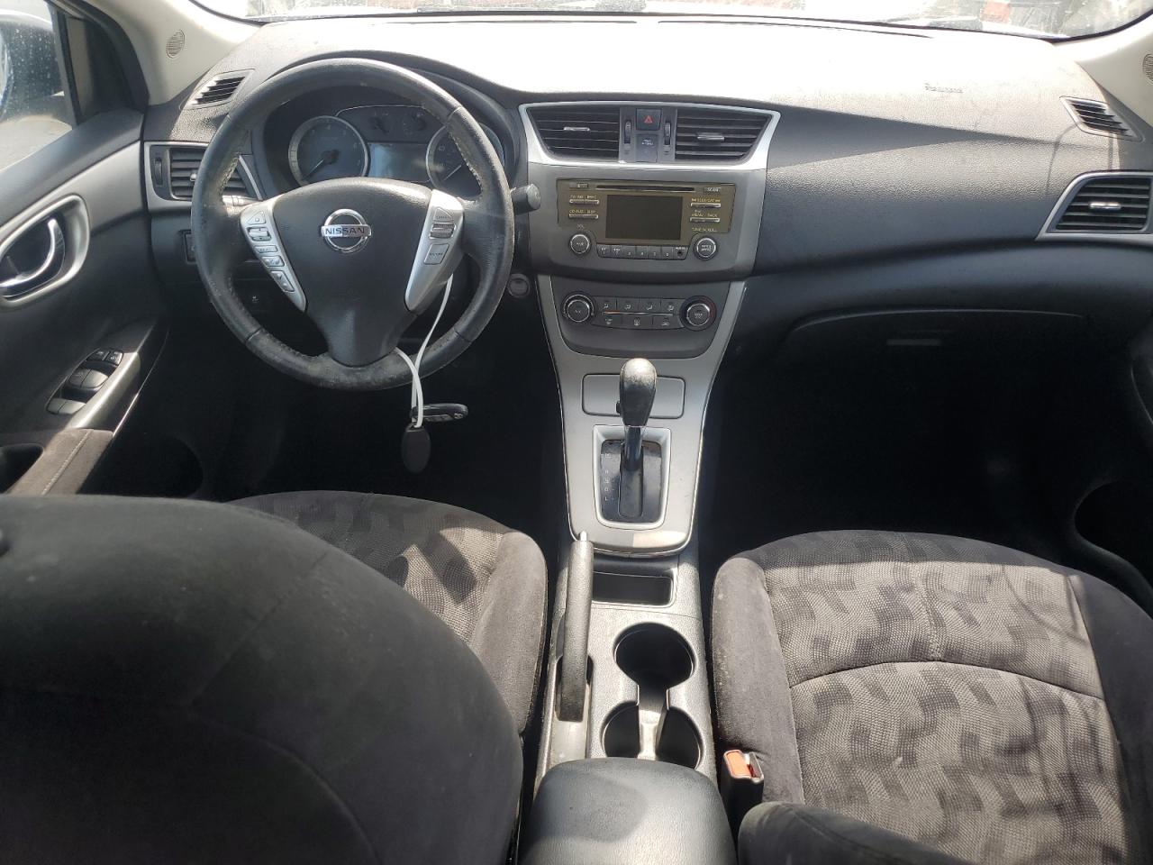 2013 Nissan Sentra - Image 8