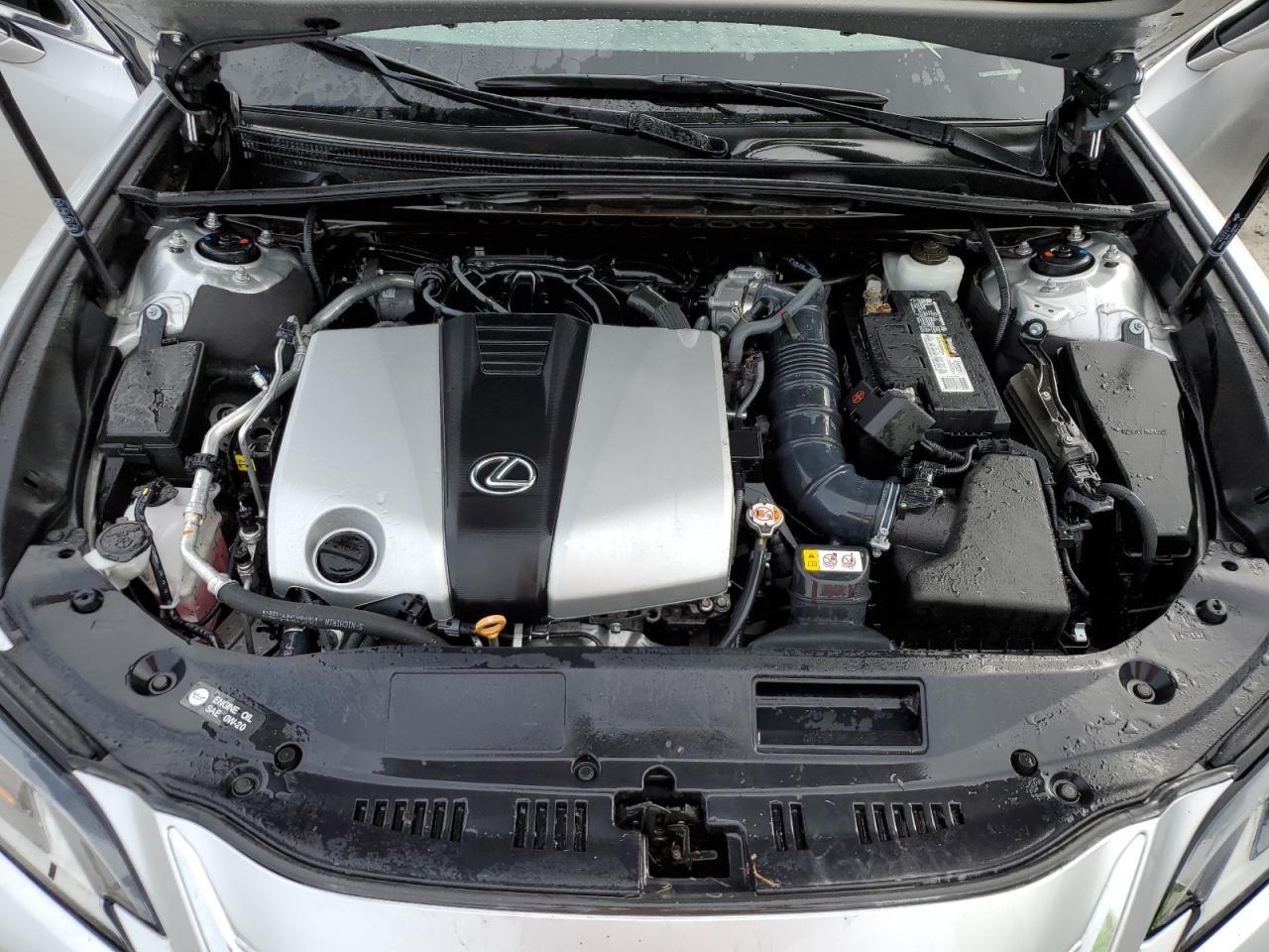 2019 Lexus ES - Image 11