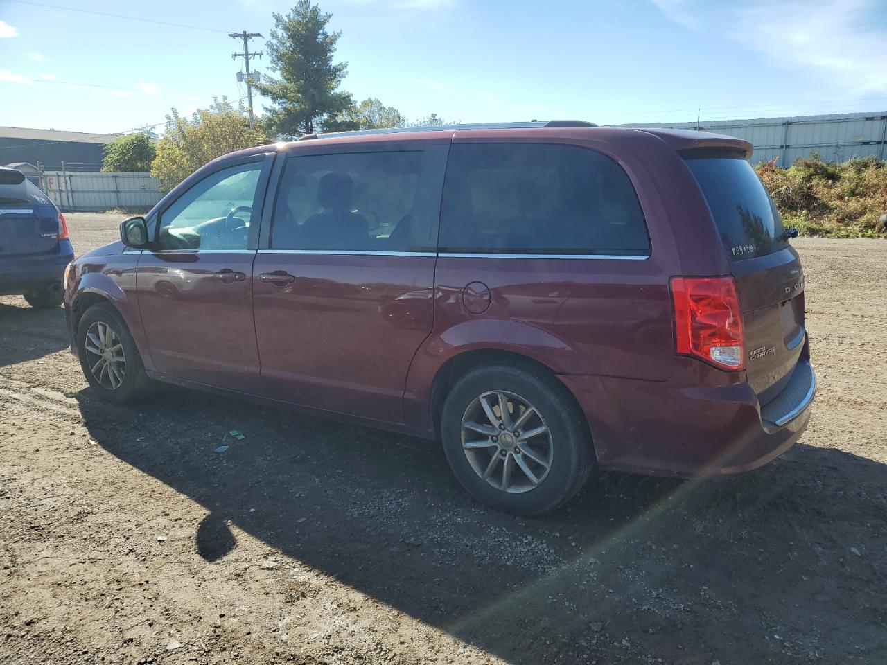 VIN 2C4RDGCG0KR579867 2019 DODGE CARAVAN no.2