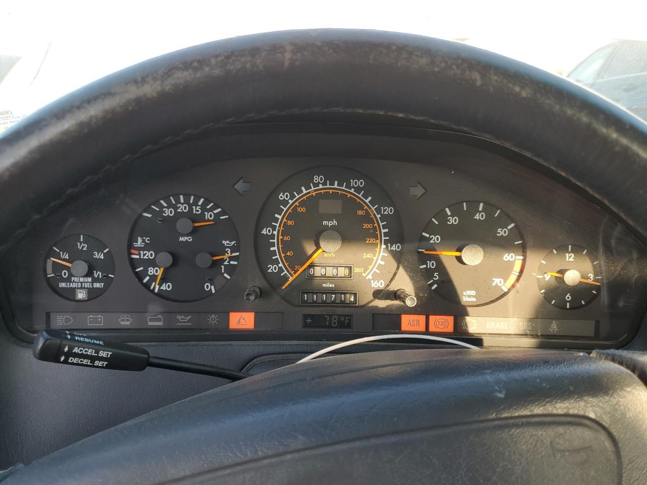 1992 Mercedes-Benz 500 Sl VIN: WDBFA66E6NF044827 Lot: 75097374