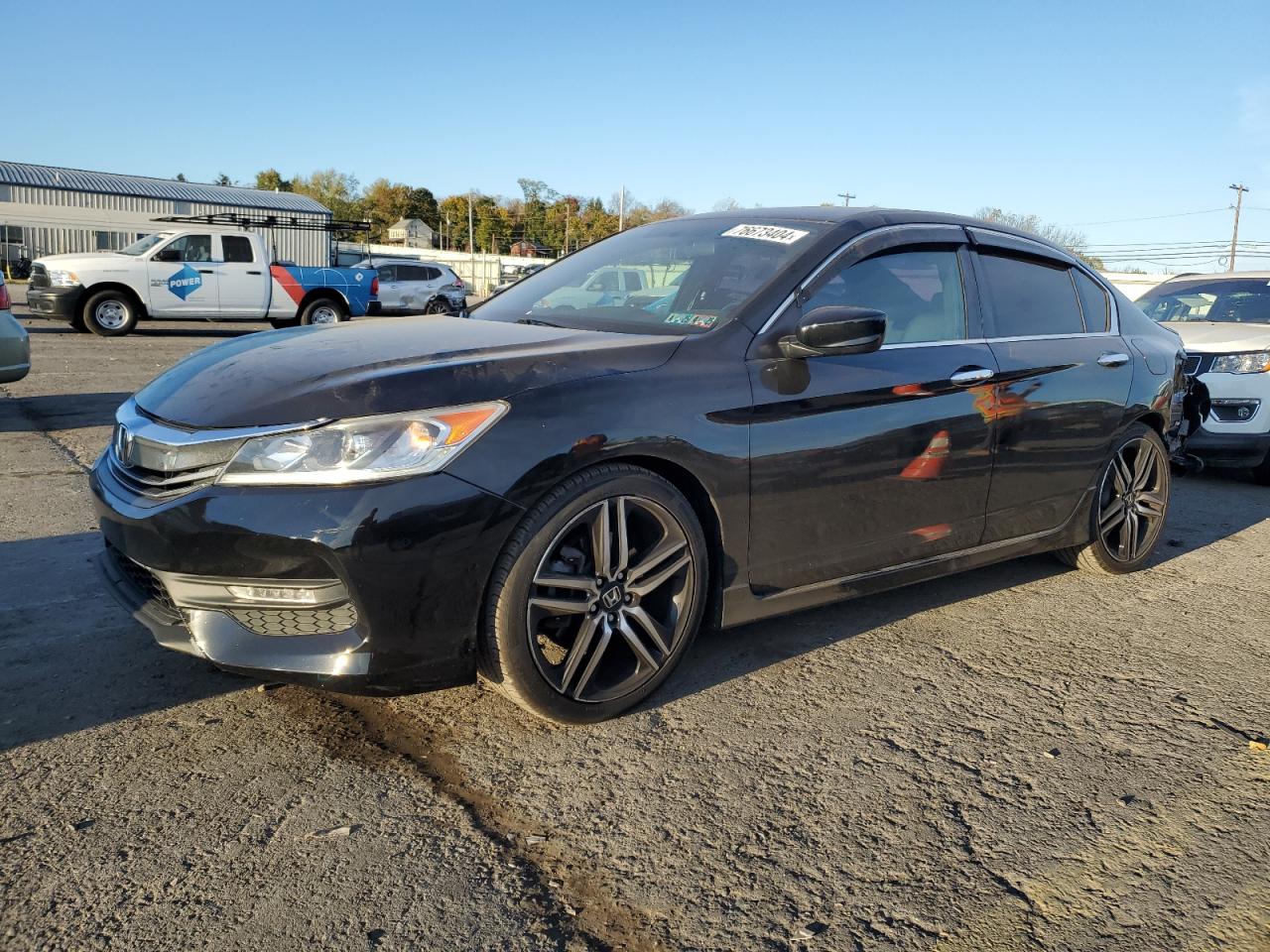 2017 Honda Accord Sport Special Edition VIN: 1HGCR2F14HA025845 Lot: 76673404