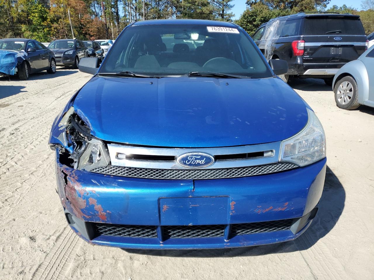 2010 Ford Focus - Image 5