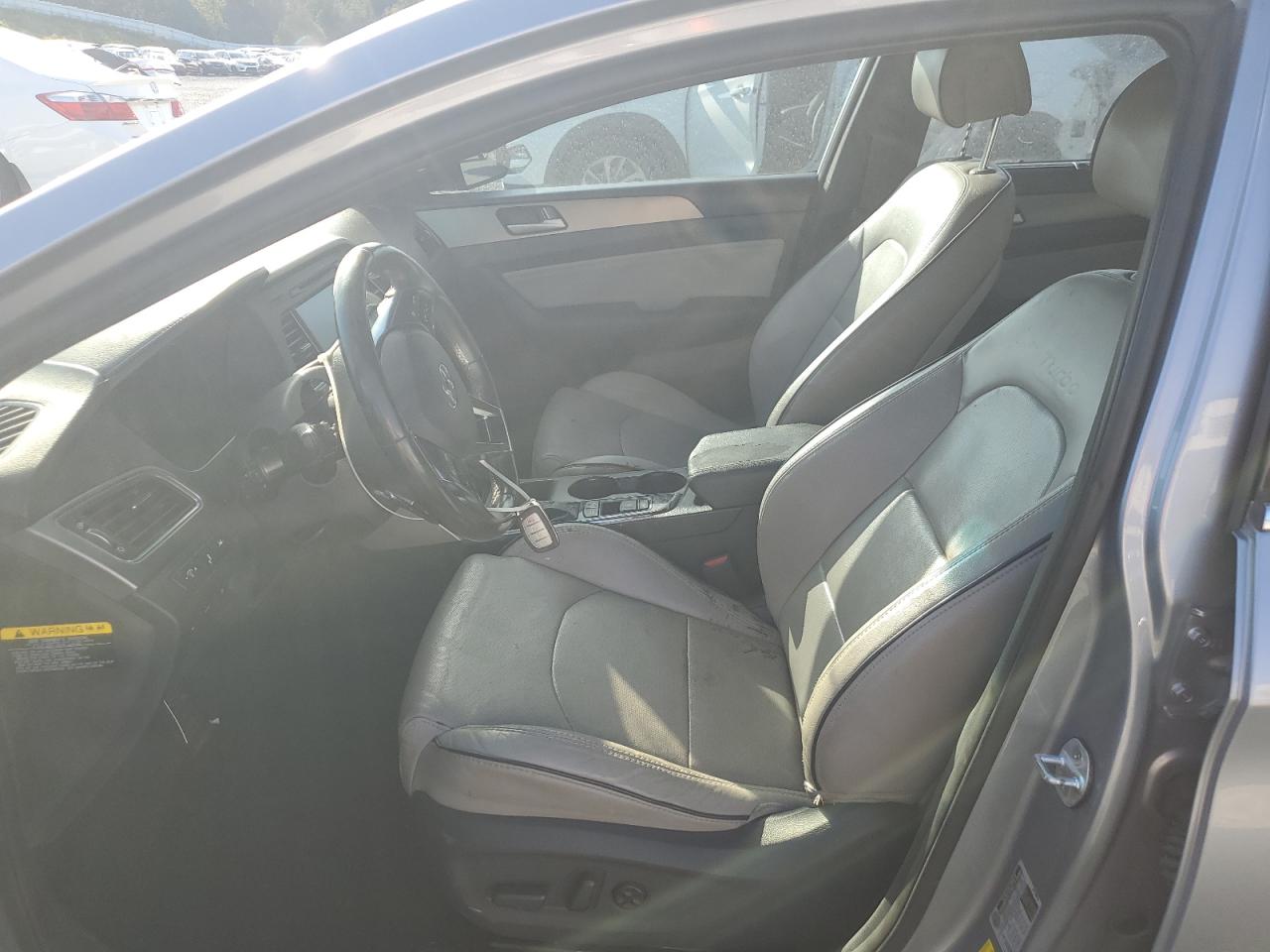 2016 Hyundai Sonata - Image 7