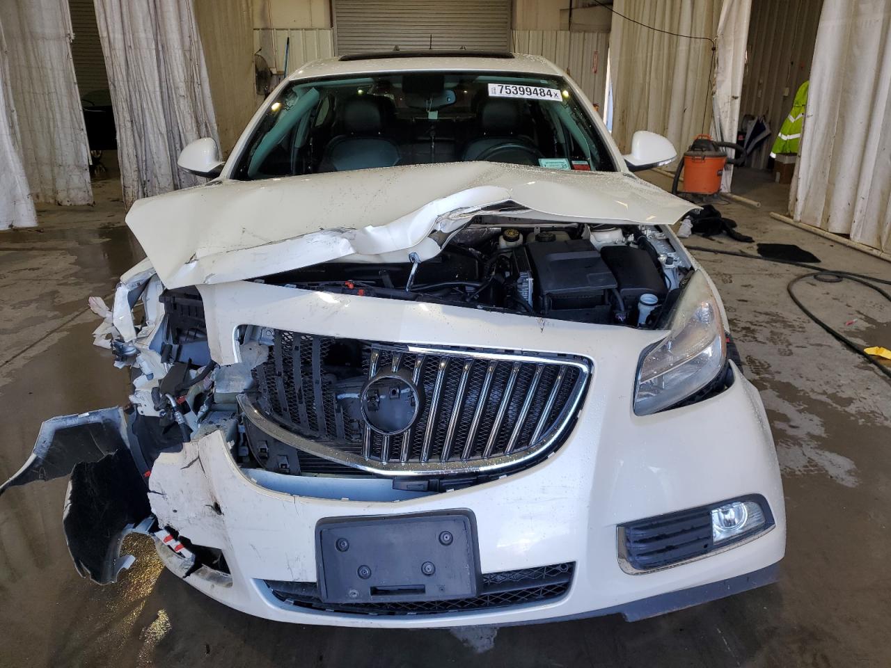 2013 Buick Regal - Image 5