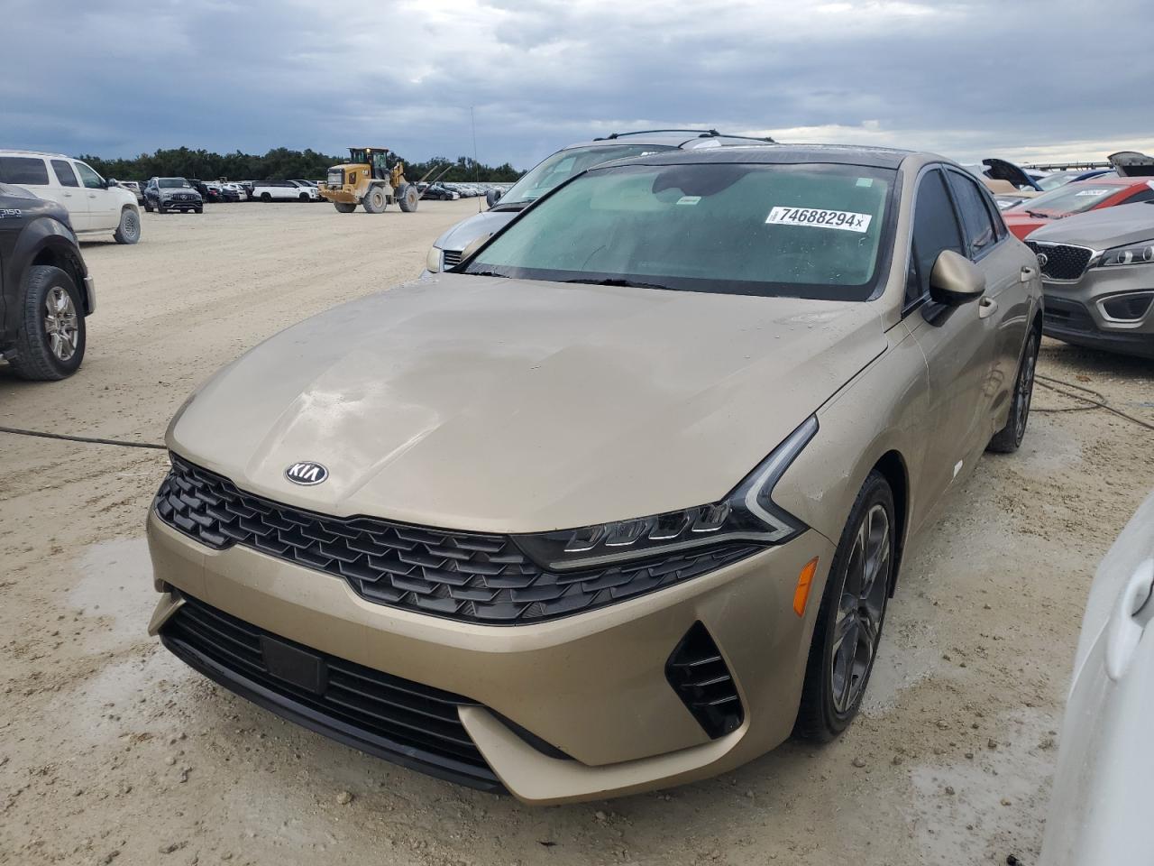 2021 Kia K5 - Image 1