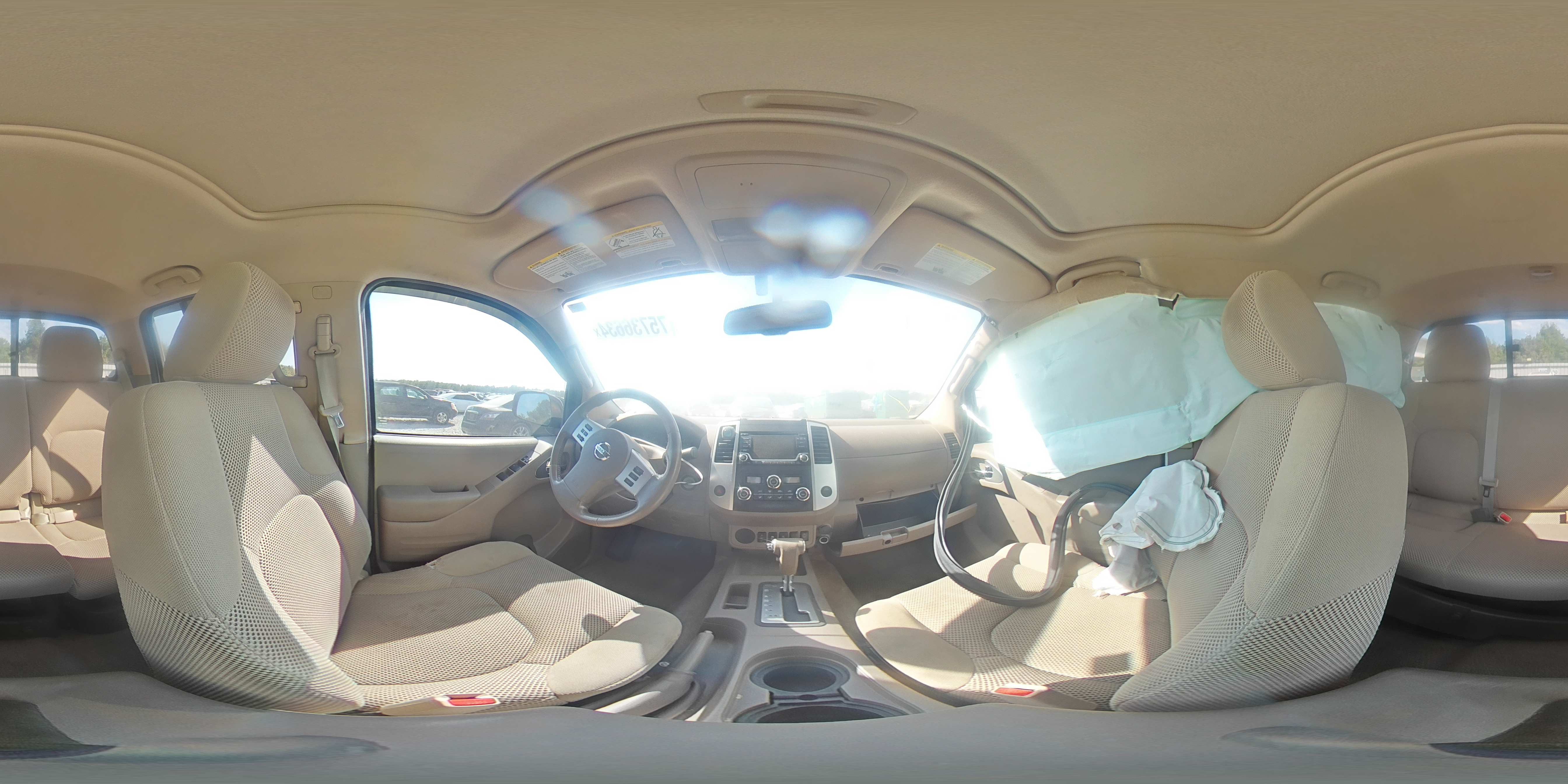 2016 Nissan Navara (Frontier) - Image 13