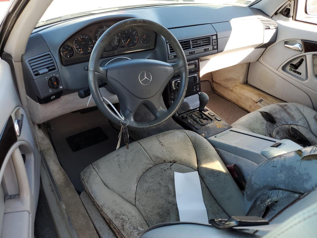 WDBFA68F0XF176572 1999 Mercedes-Benz Sl 500