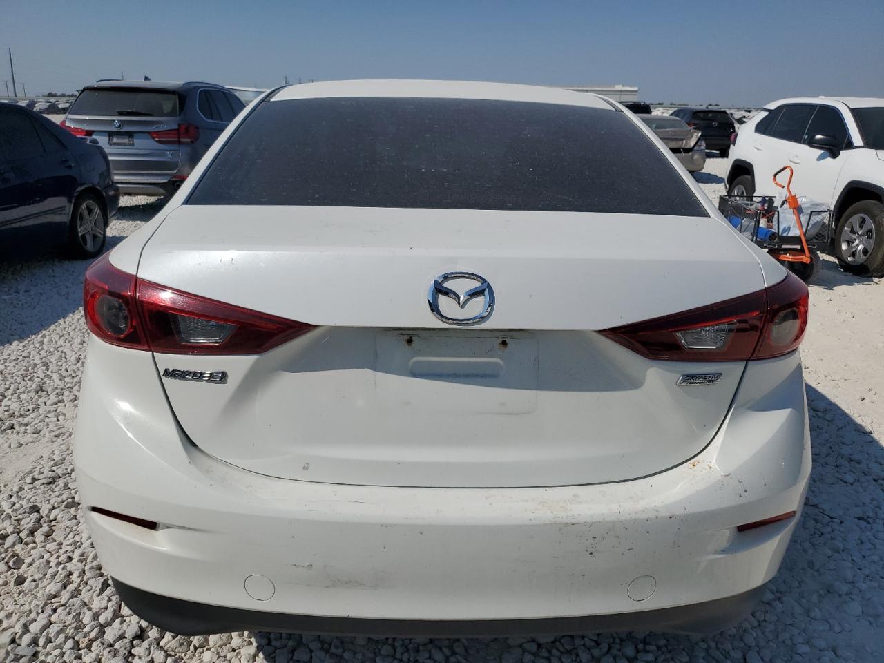 2014 Mazda 3 - Image 6