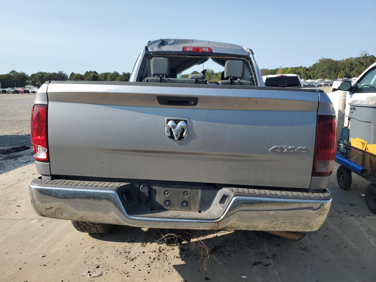 2020 Ram 1500 Classic Tradesman VIN: 1C6RR7FGXLS122472 Lot: 75235054