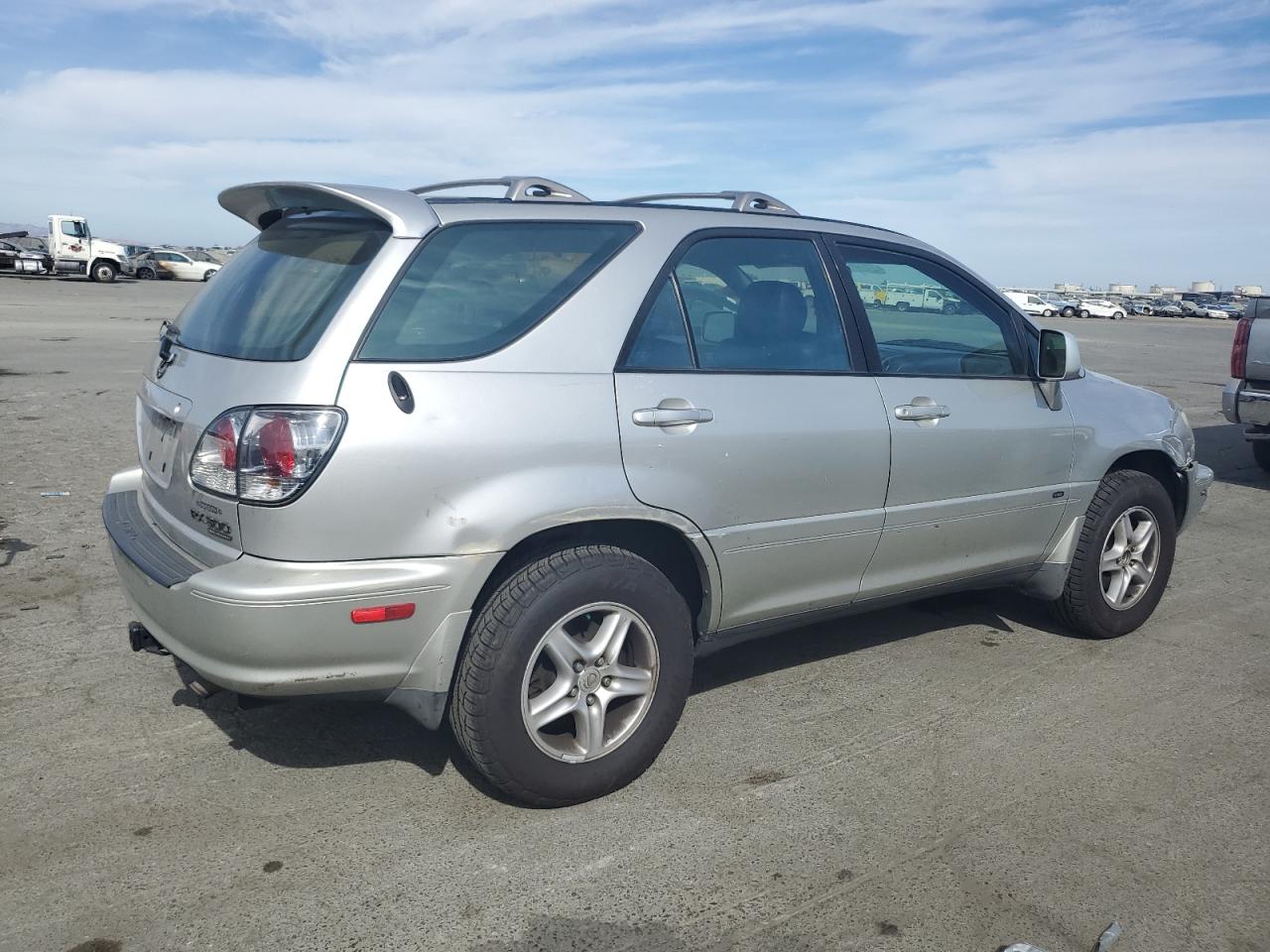 2001 Lexus RX - Image 3