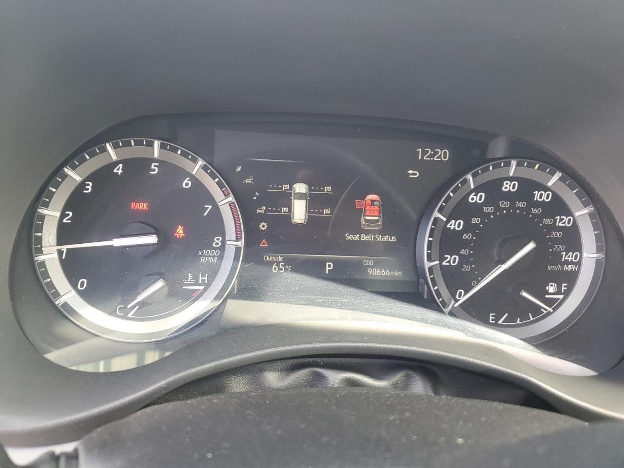 2021 Toyota Highlander - Image 9