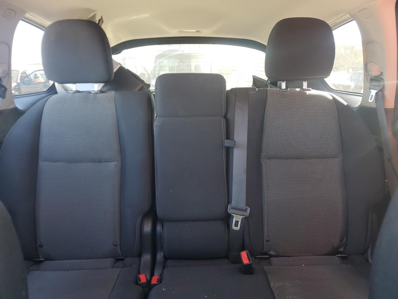 2018 Nissan Pathfinder S VIN: 5N1DR2MN1JC651013 Lot: 75050264