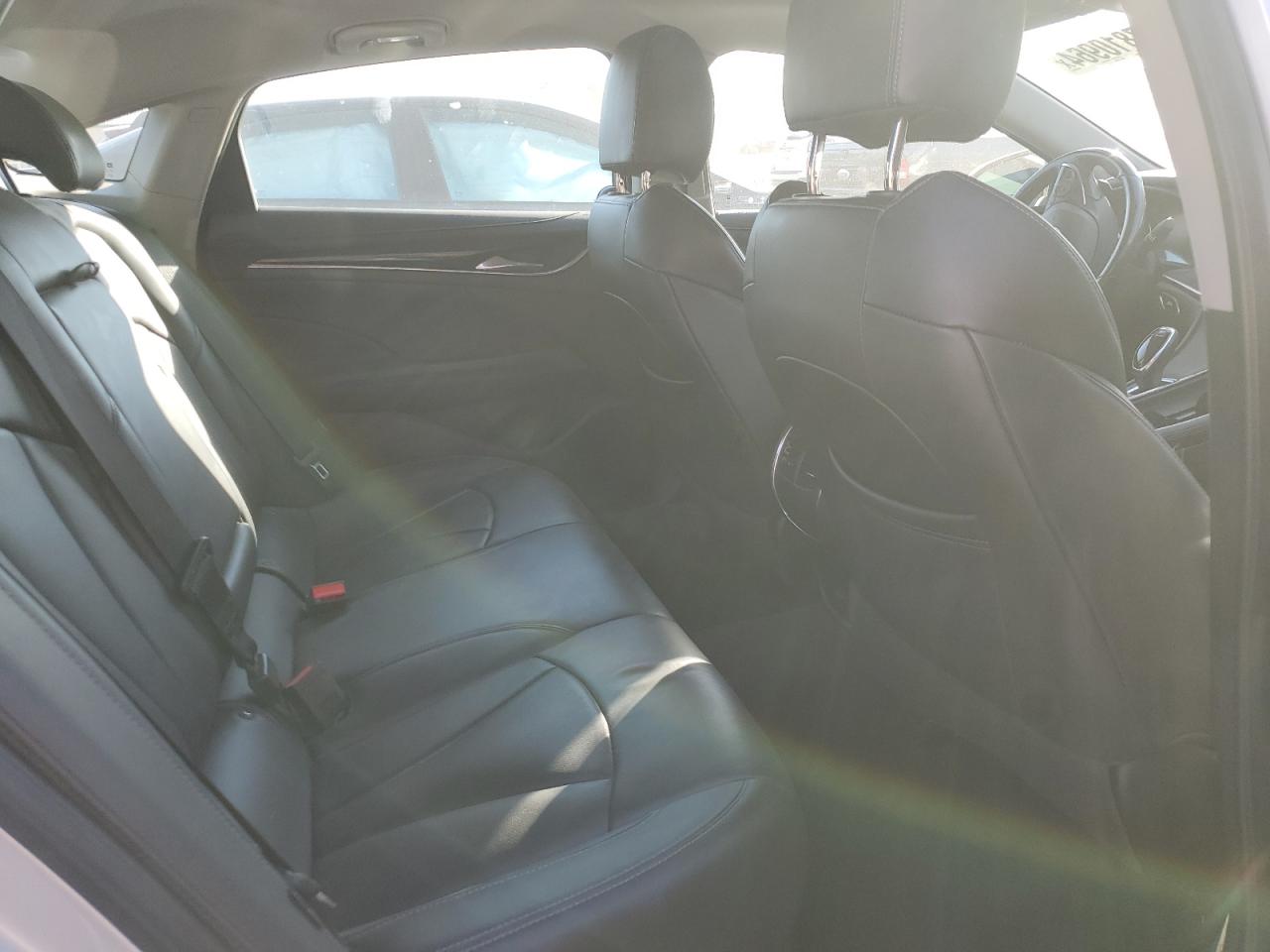 2018 Buick LaCrosse - Image 10