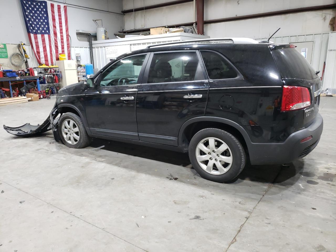 2011 Kia Sorento - Image 2
