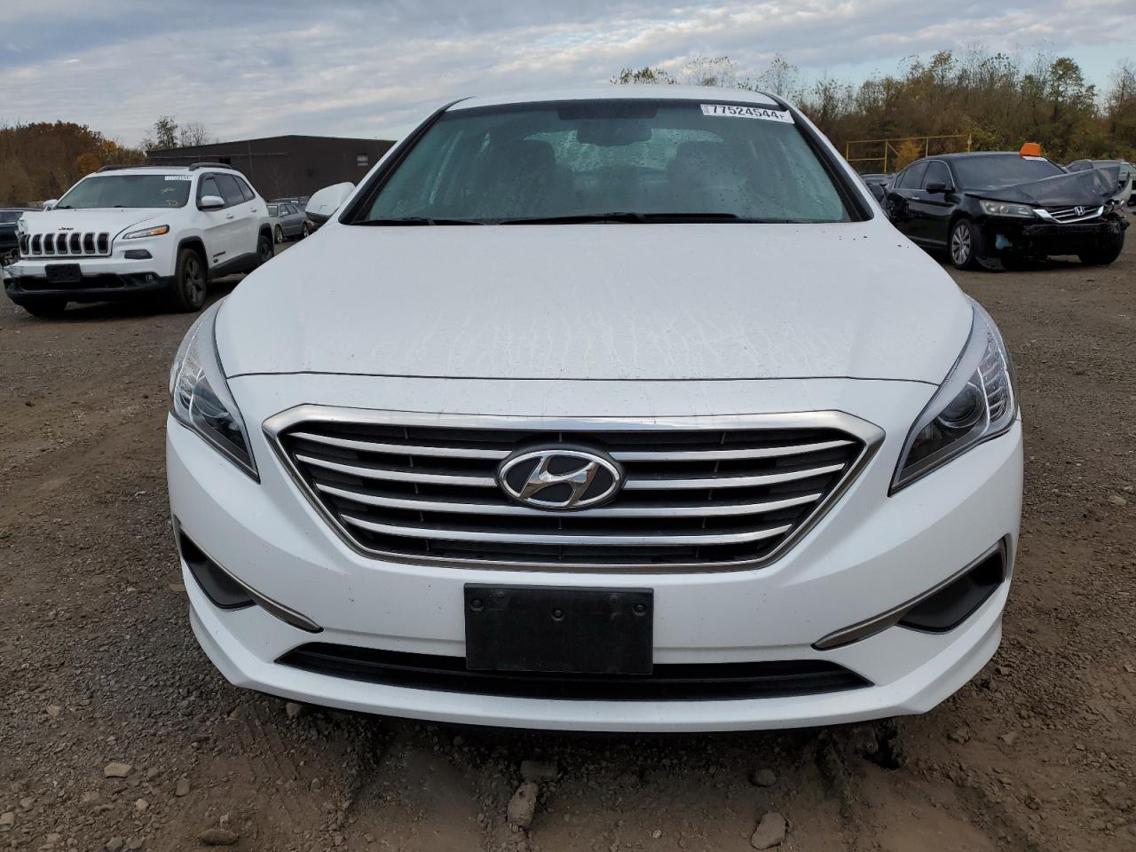 2016 Hyundai Sonata - Image 5