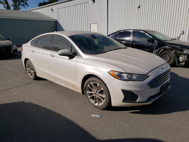 3FA6P0HD9LR149613 Ford Fusion SE 4