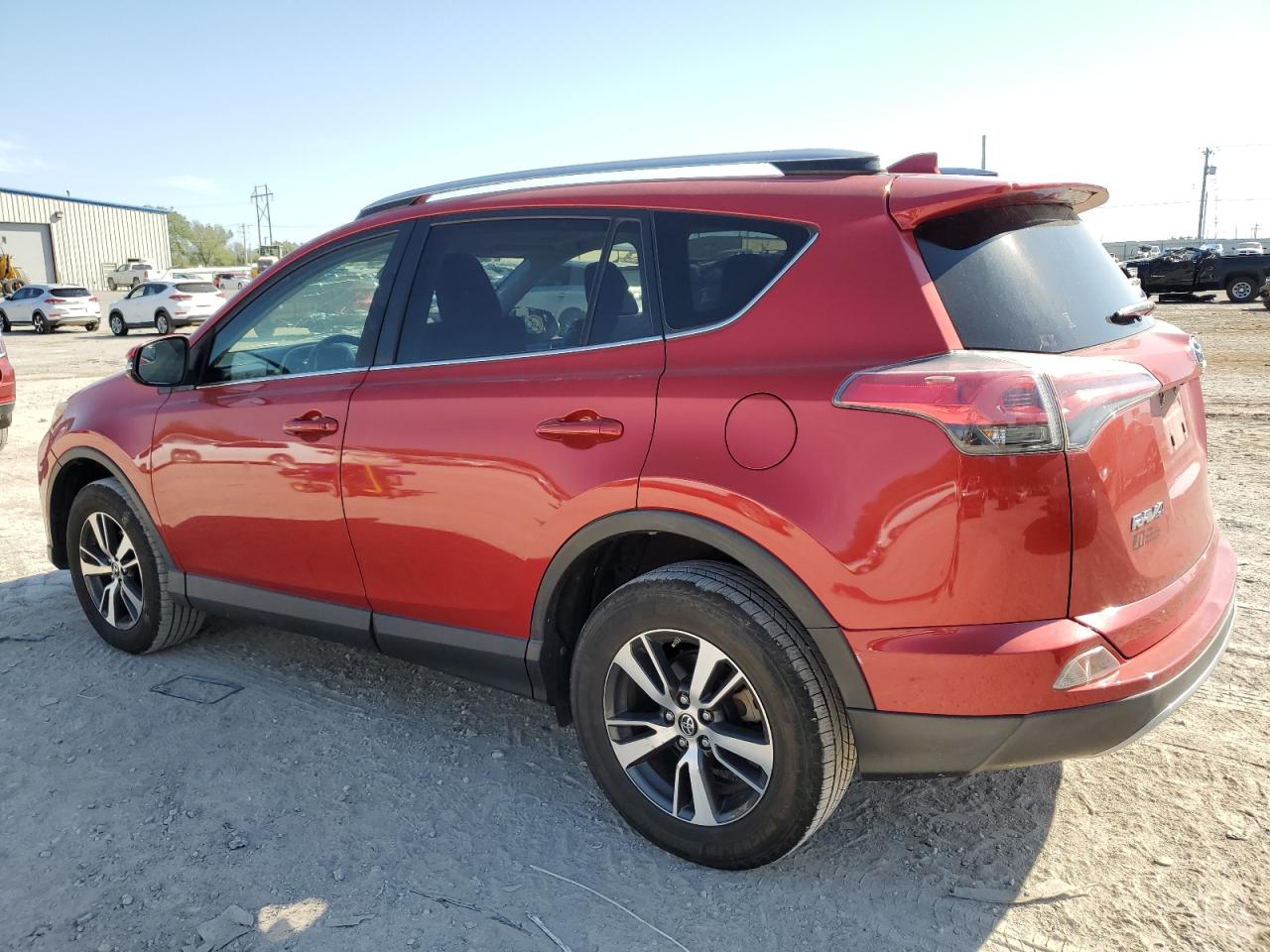 JTMWFREVXHJ110125 2017 TOYOTA RAV 4 - Image 2