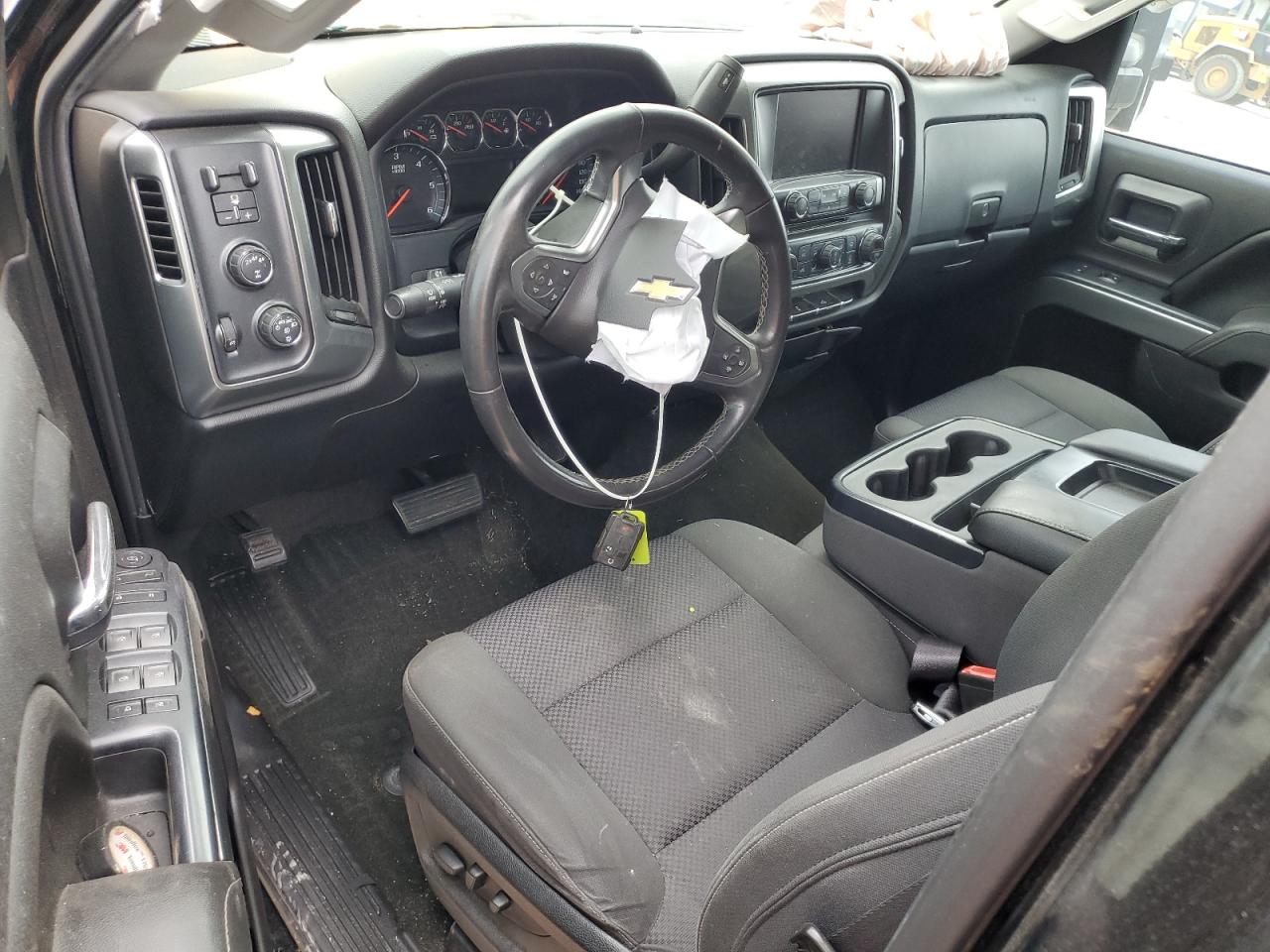 2017 Chevrolet Silverado - Image 8