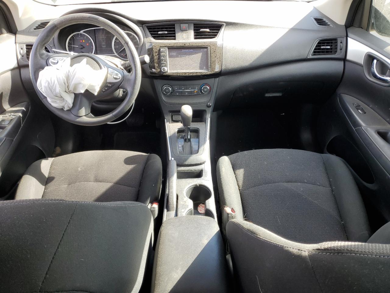 2019 Nissan Sentra - Image 8