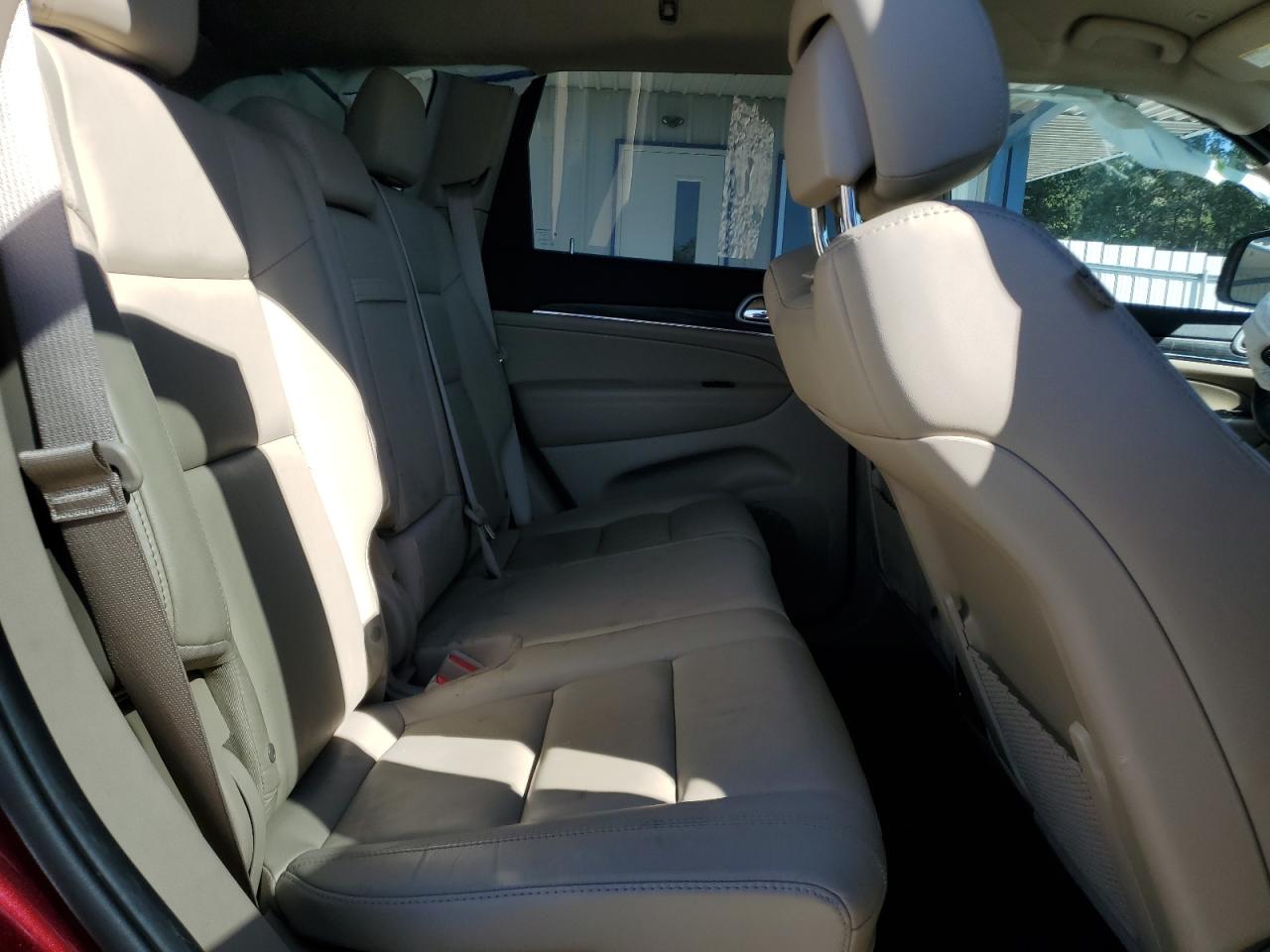 2019 Jeep Grand Cherokee - Image 11