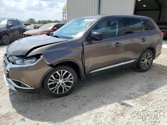 2016 Mitsubishi Outlander Es