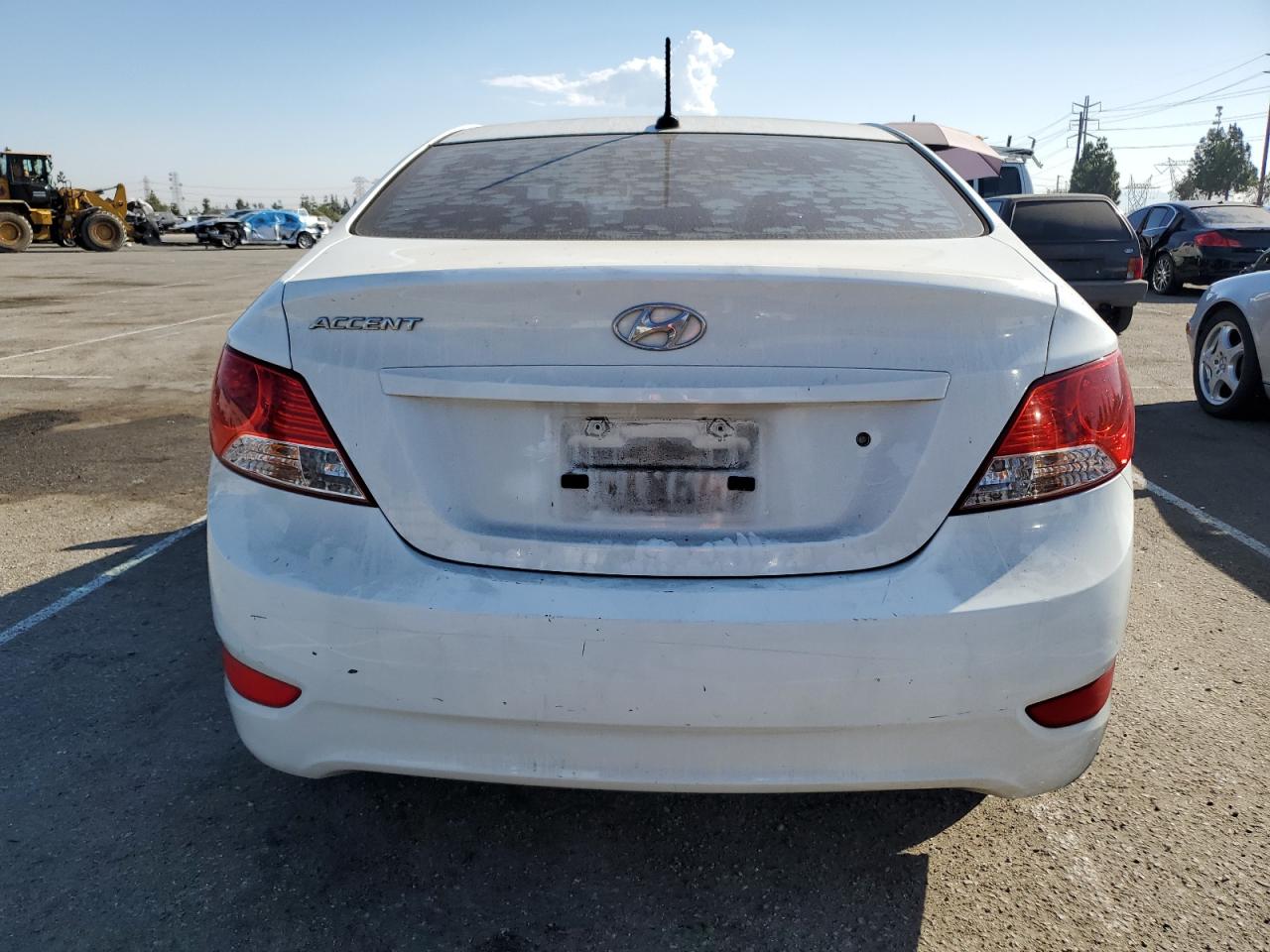 KMHCU4AE7EU747870 2014 Hyundai Accent Gls