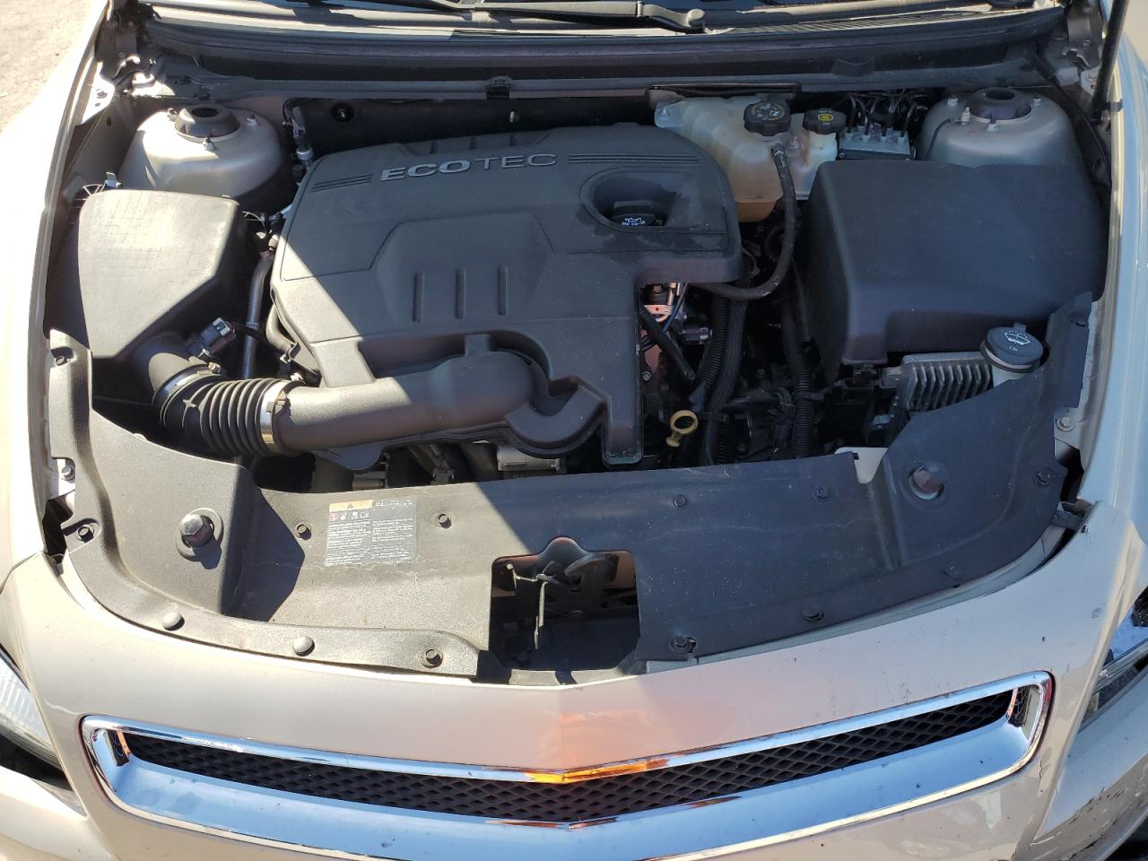 2012 Chevrolet Malibu - Image 11