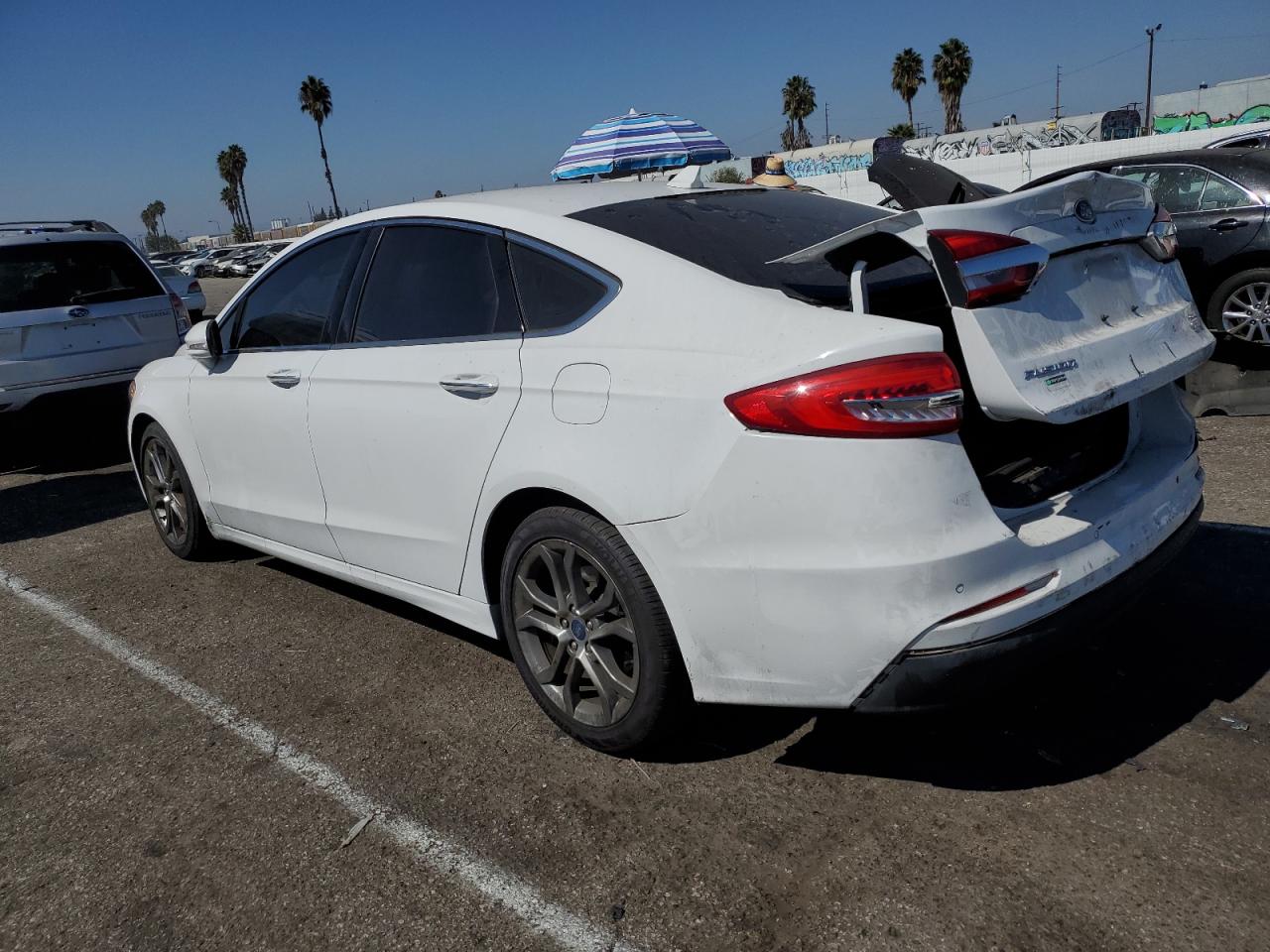 2019 Ford Fusion - Image 2