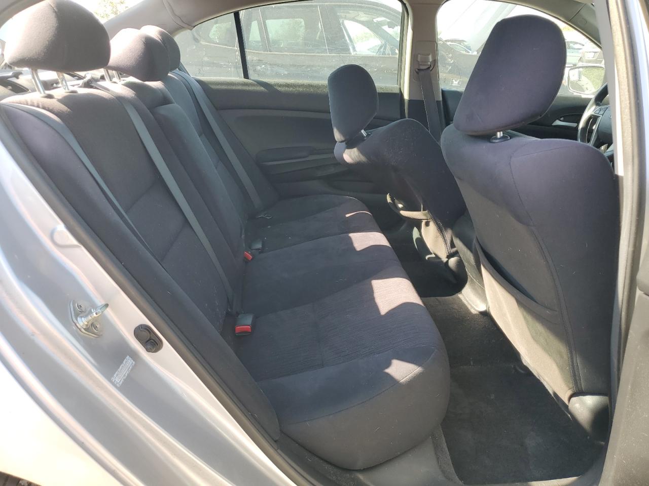 2012 Honda Accord - Image 10