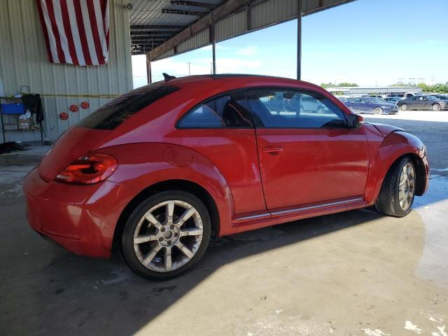  VOLKSWAGEN BEETLE 2012 Червоний