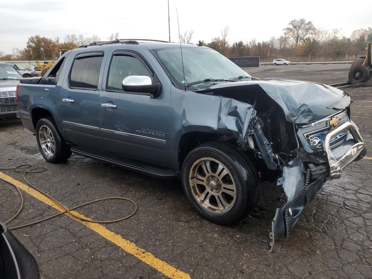 3GNVKGE00AG264468 2010 Chevrolet Avalanche Ltz