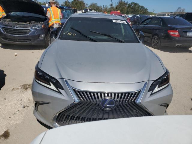 58AF21B13LU009681 Lexus ES300 ES 300H UL 5