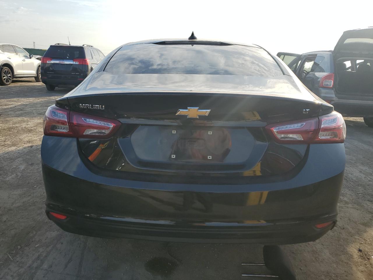 2019 Chevrolet Malibu - Image 6