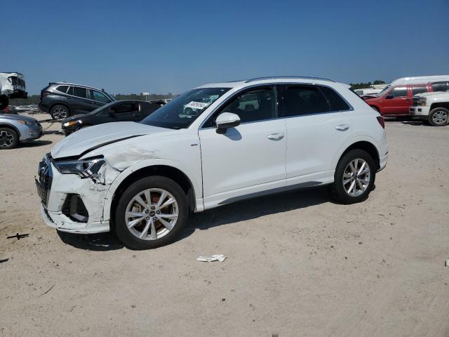 WA1DECF34R1032621 Audi Q3 PREMIUM