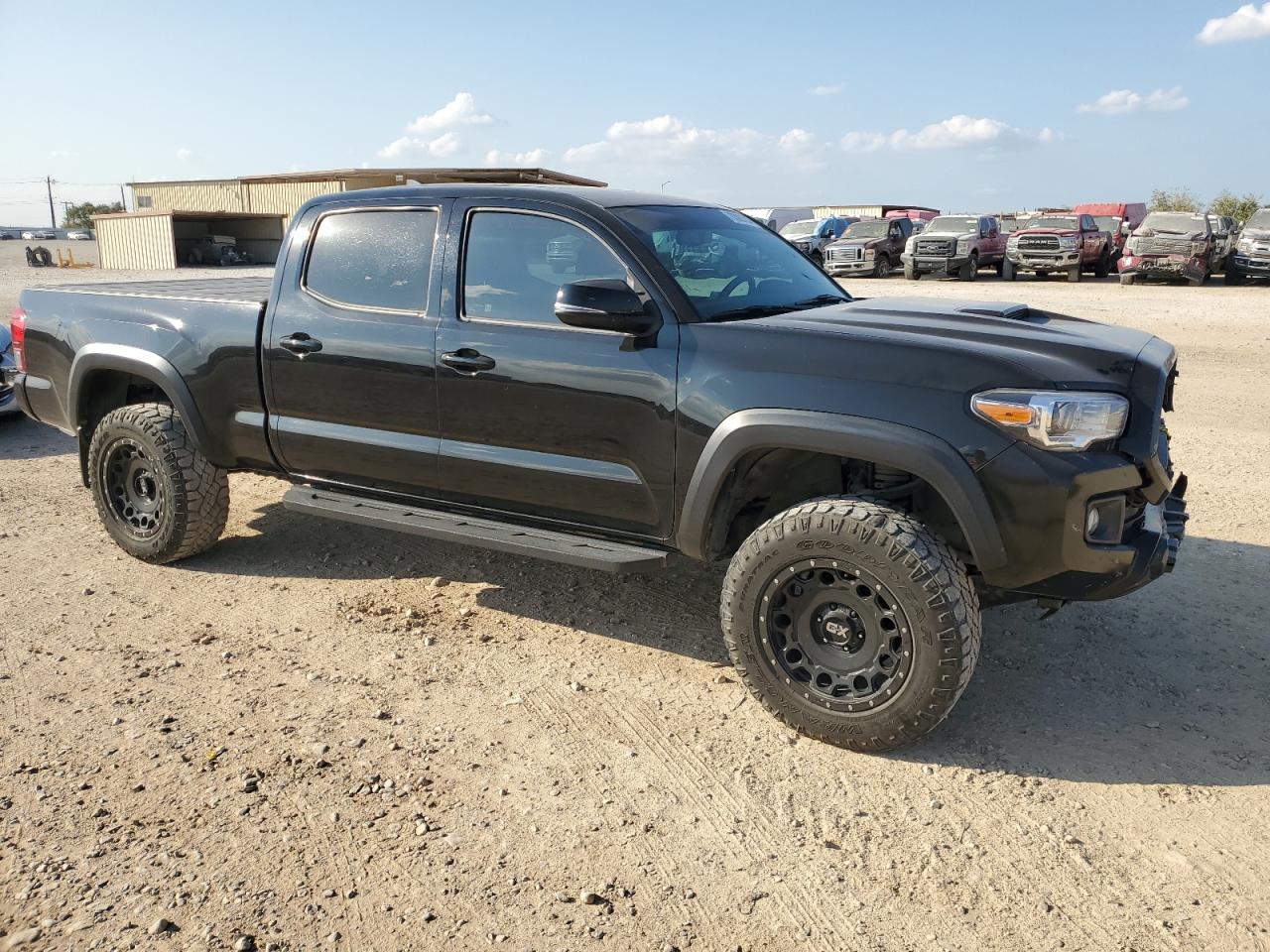 2017 Toyota Tacoma - Image 4