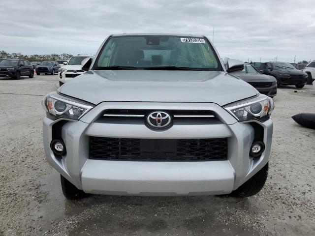  TOYOTA 4RUNNER 2024 Srebrny