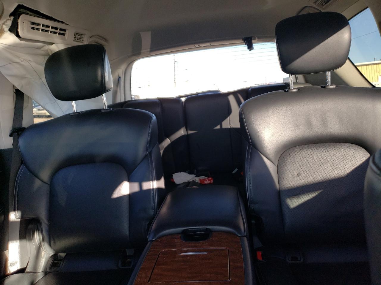 2019 Infiniti QX80 - Image 10