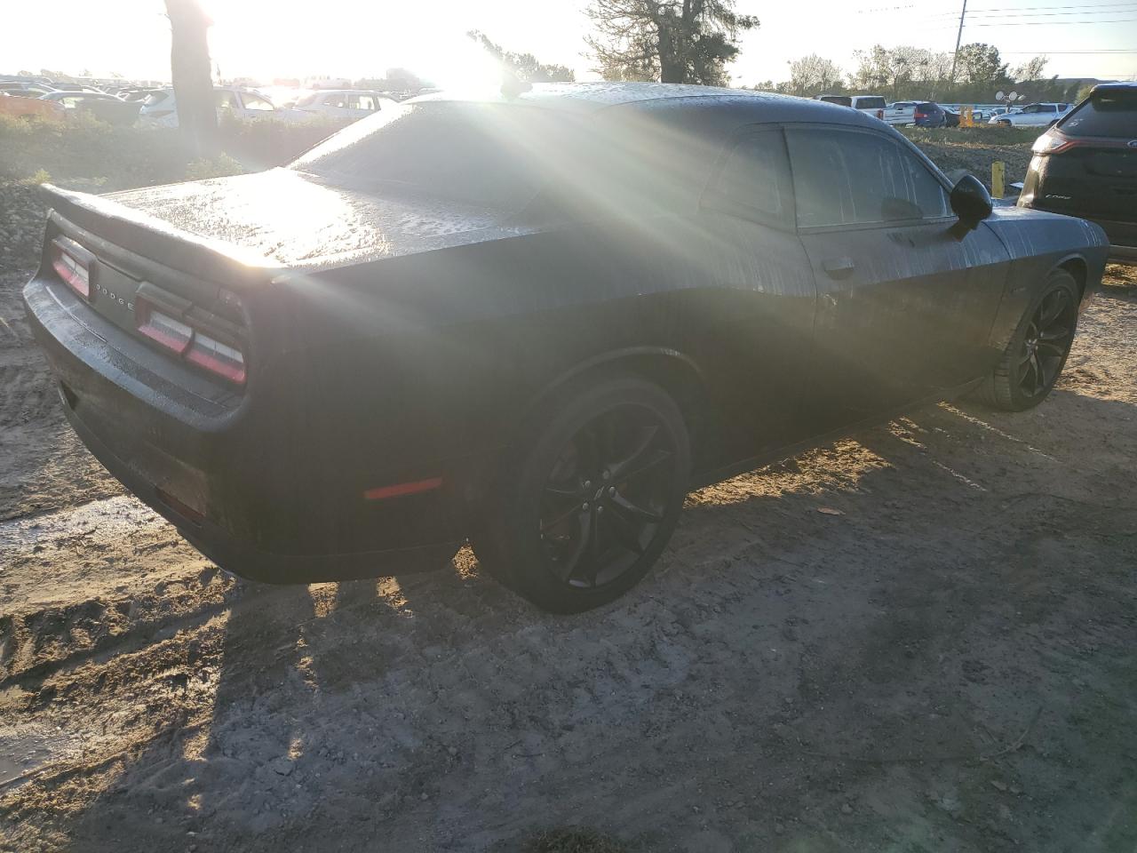2016 Dodge Challenger - Image 3