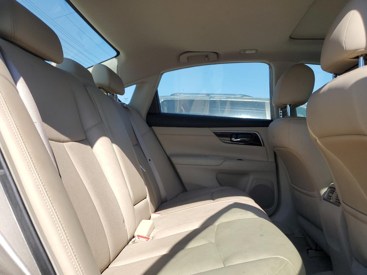 2013 Nissan Altima - Image 10