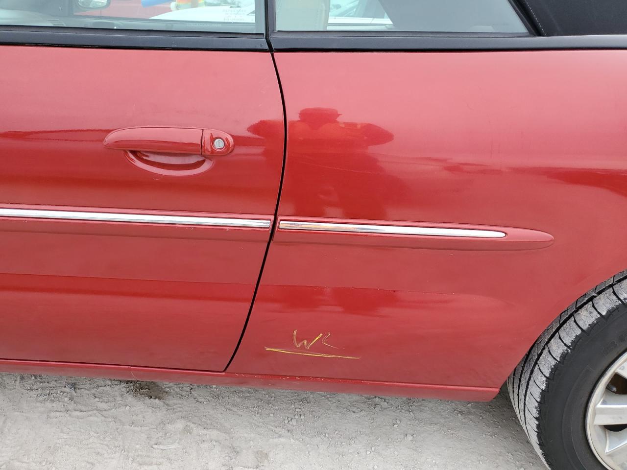 2006 Chrysler Sebring - Image 12