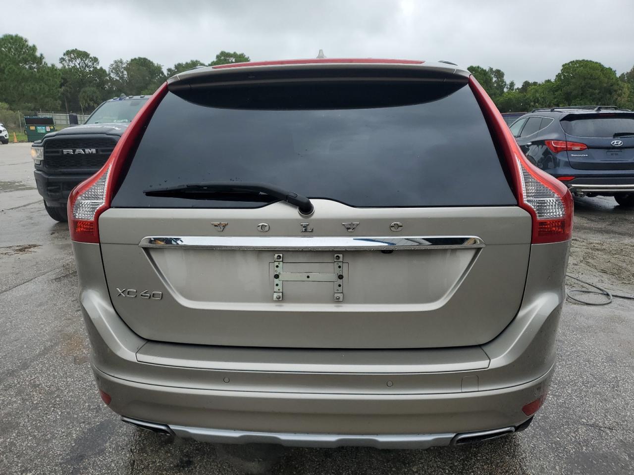 2014 Volvo Xc60 3.2 VIN: YV4952DL8E2541332 Lot: 74997424