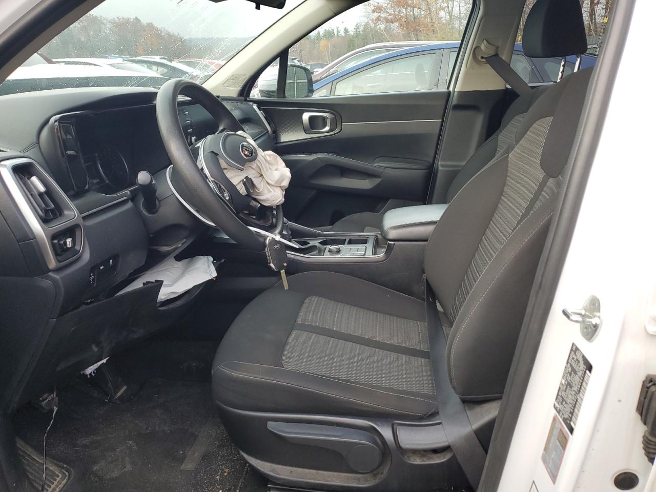 2021 Kia Sorento - Image 7