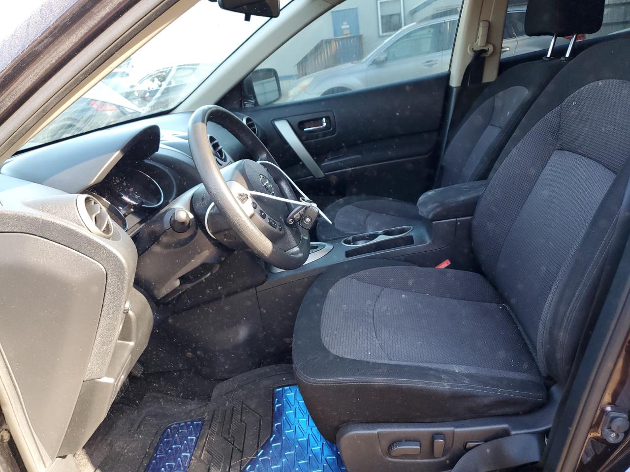 2011 Nissan Rogue - Image 7