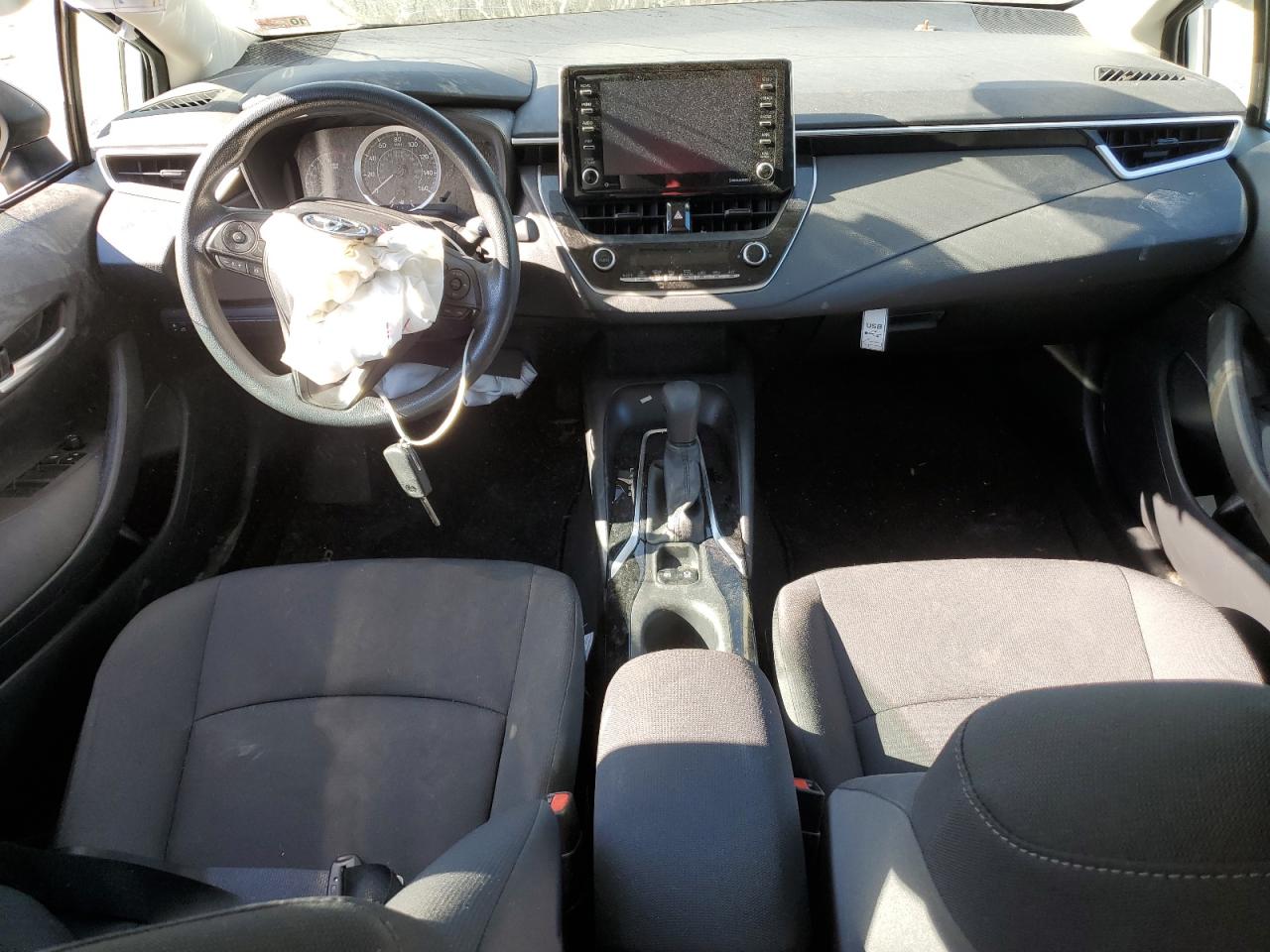 5YFEPMAE5MP175536 2021 Toyota Corolla Le