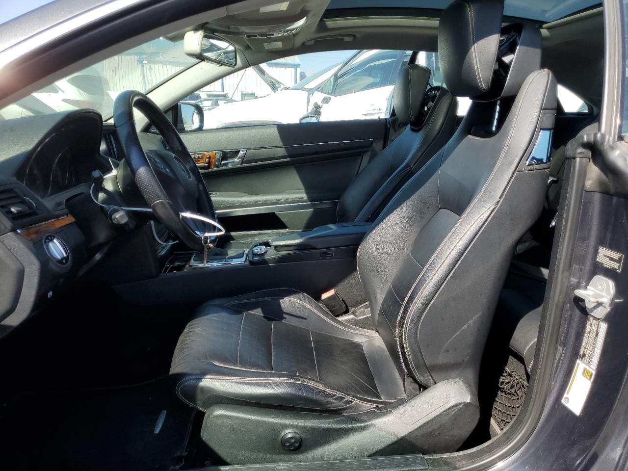 2010 Mercedes-Benz E 350 VIN: WDDKJ5GB9AF002926 Lot: 73746304