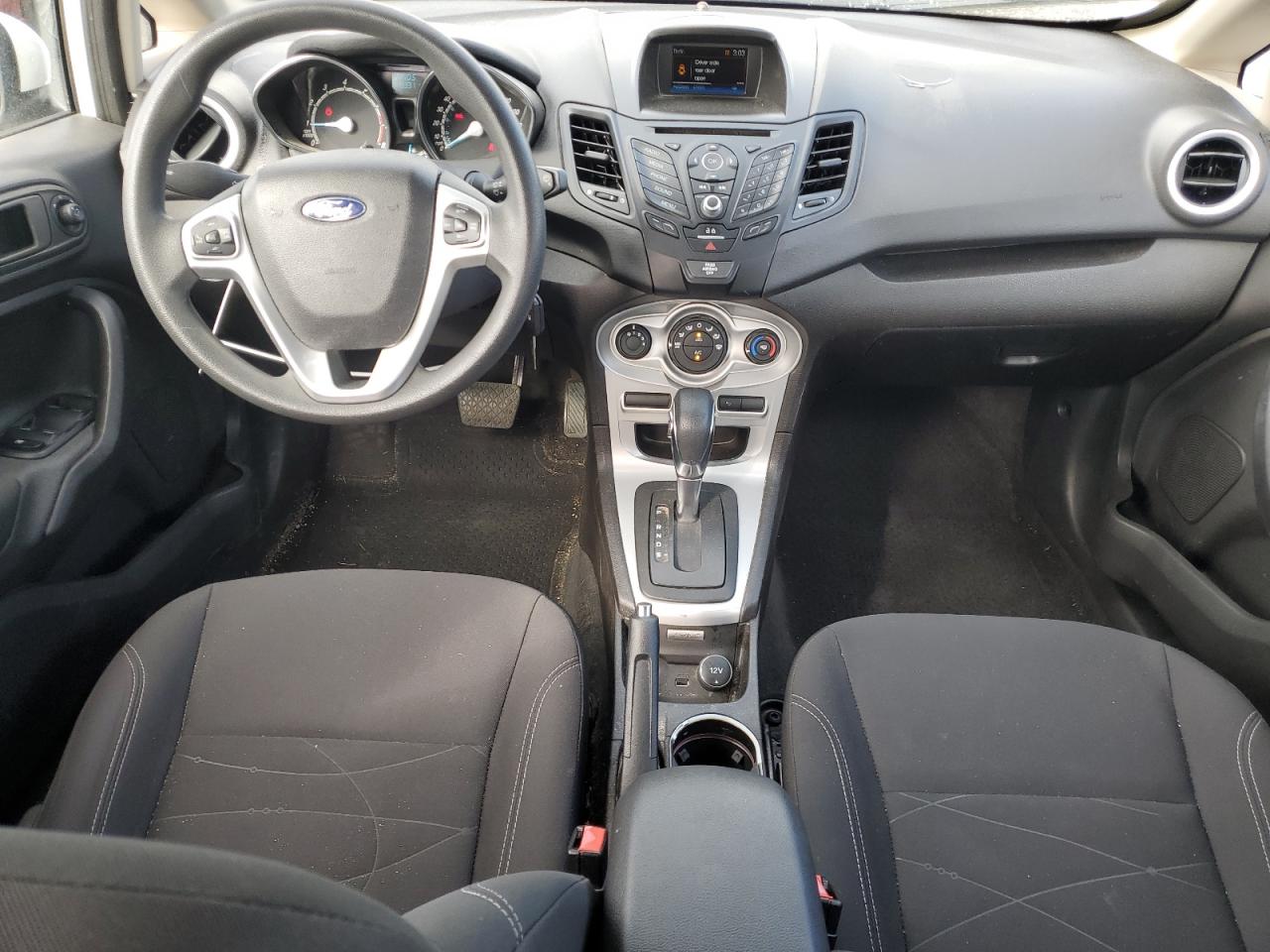 3FADP4BJ6JM112333 2018 Ford Fiesta Se