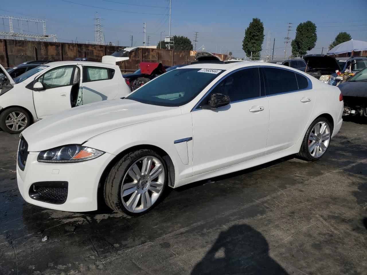 VIN SAJWA8JC7DMS77243 2013 JAGUAR XF no.1